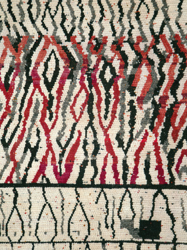 Modern Moroccan Carpet, No.26645 - Galerie Shabab
