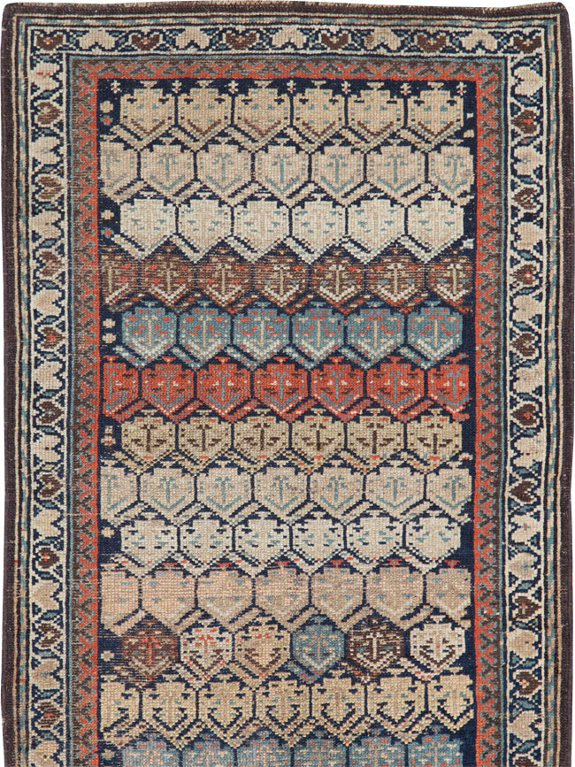 Antique Persian Kurd Runner, No.26658 - Galerie Shabab