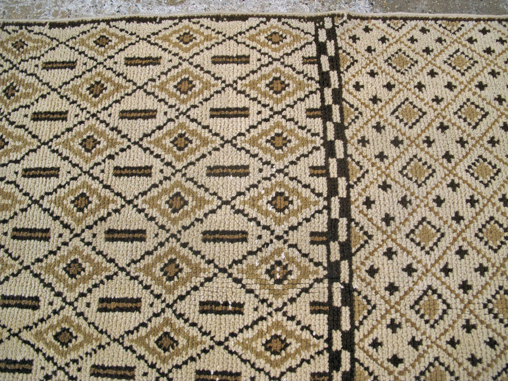 Vintage Moroccan Carpet, No.26661 - Galerie Shabab