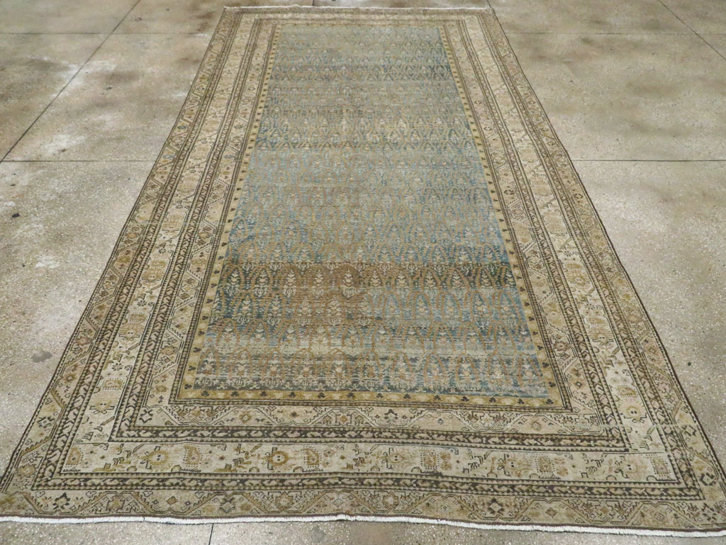 Antique Persian Malayer Gallery Carpet, No.26665 - Galerie Shabab