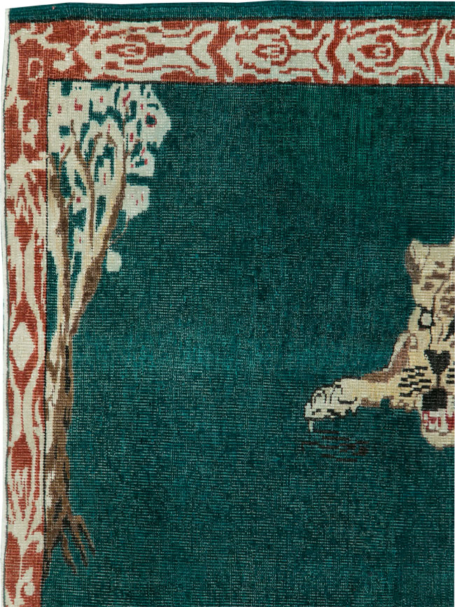 Vintage Pictorial Anatolian Rug, No.26669 - Galerie Shabab