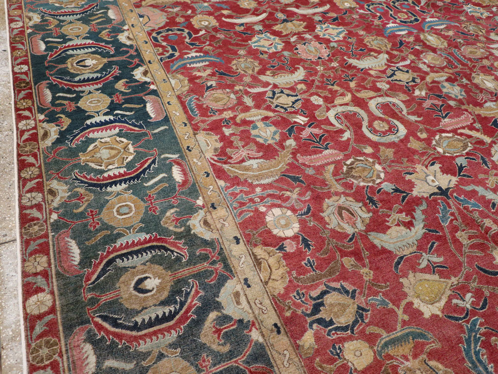 17th Century Antique Indo-Persian Isfahan Large Carpet, No.26671 - Galerie Shabab