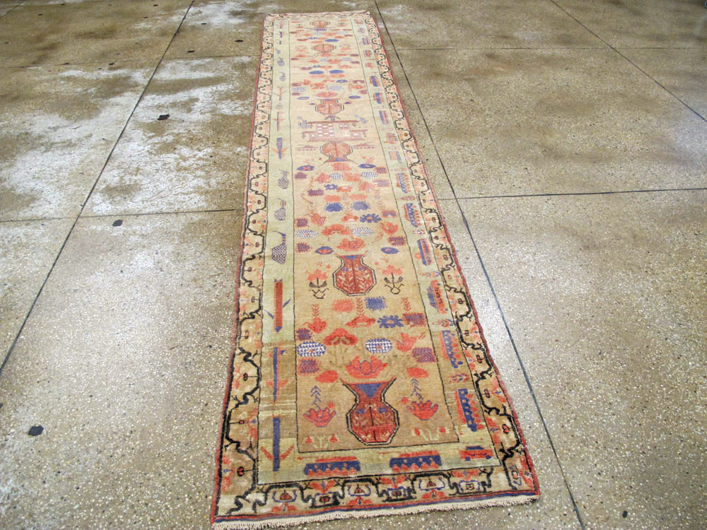 Vintage East Turkestan Khotan Runner, No.26672 - Galerie Shabab