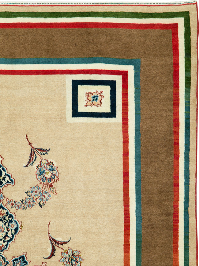 Vintage Persian Isfahan Rug, No.26678 - Galerie Shabab