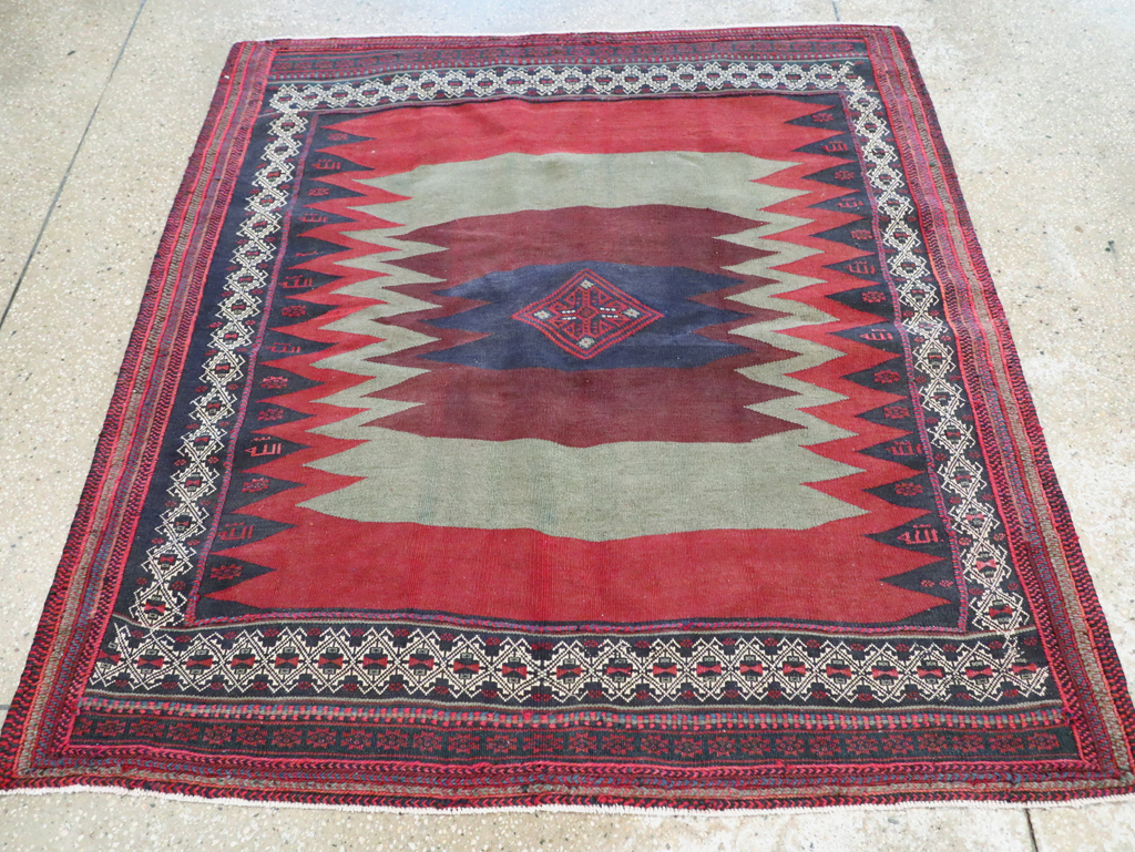 Vintage Persian Shiraz Flatweave Kilim Square Accent Rug, No.26679 - Galerie Shabab