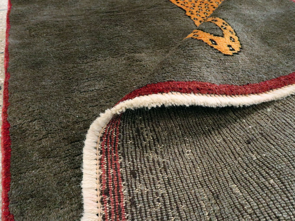 Vintage Persian Gabbeh Rug, No.26692 - Galerie Shabab