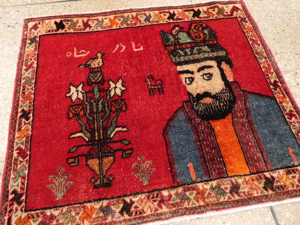 Vintage Persian Shiraz Pictorial Rug, No.26699 - Galerie Shabab