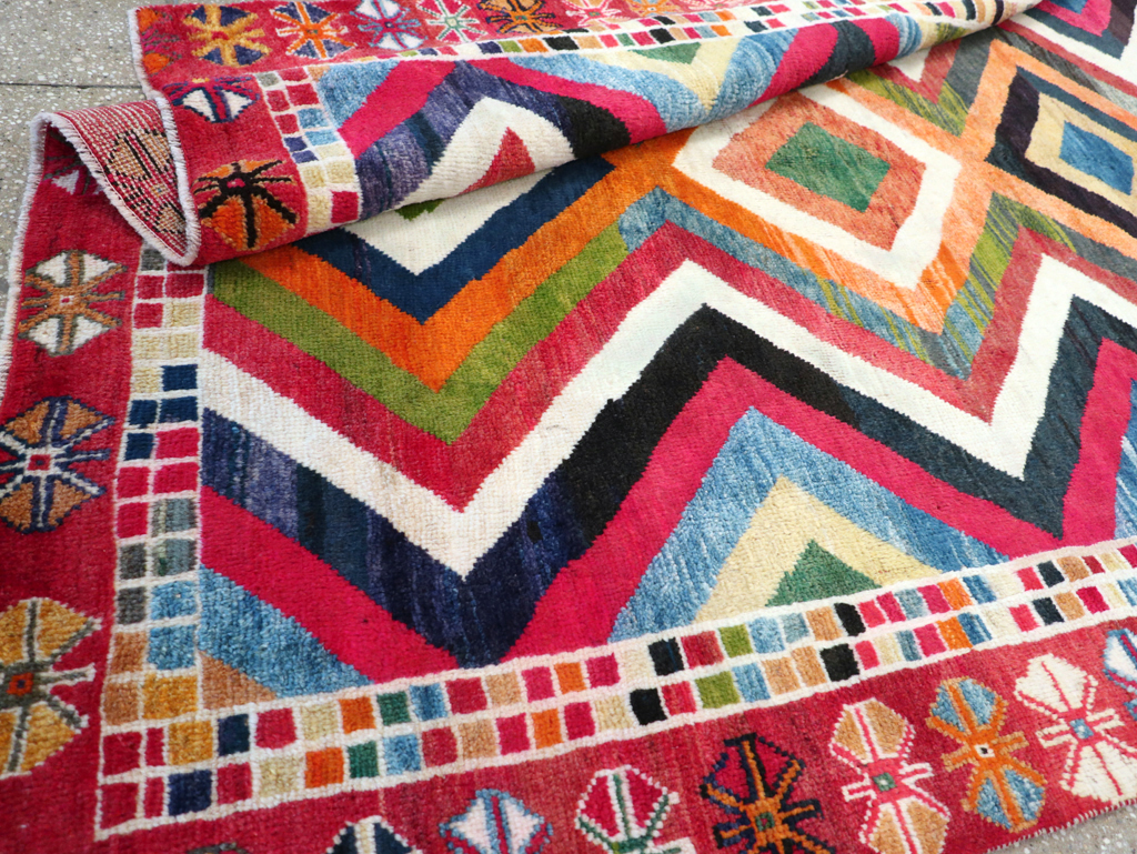 Vintage Persian Gabbeh Rug, No.26701 - Galerie Shabab