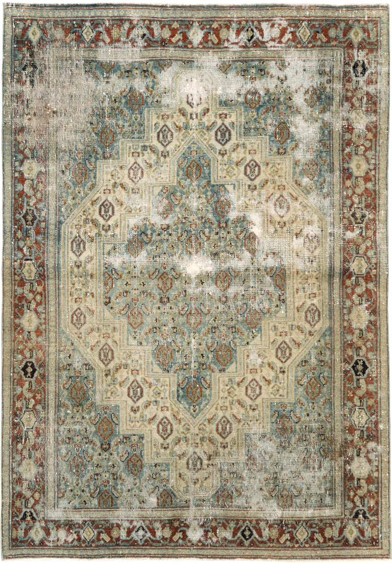 Antique Persian Senneh Distressed Rug, No.26708 - Galerie Shabab