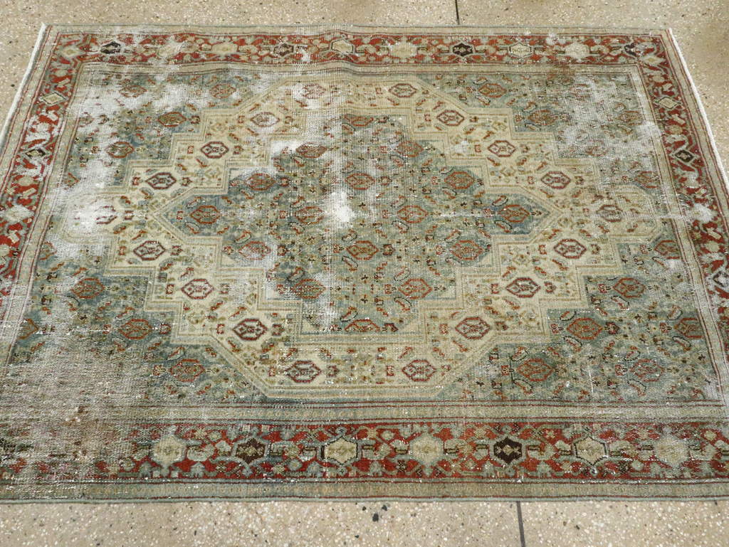 Antique Persian Senneh Distressed Rug, No.26708 - Galerie Shabab