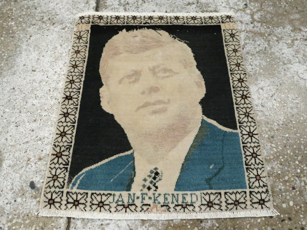 Vintage Persian Tabriz Pictorial Rug (Pair: 1 of 2), No.26709 - Galerie Shabab