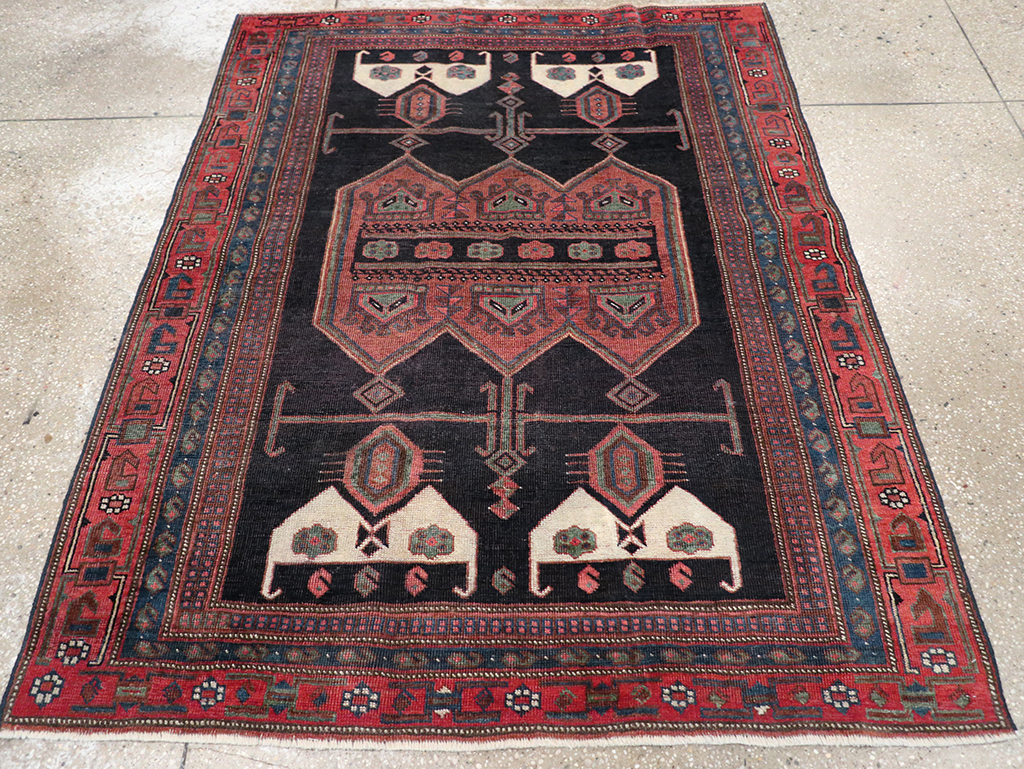 Antique Persian Afshar Accent Rug, No.26719 - Galerie Shabab