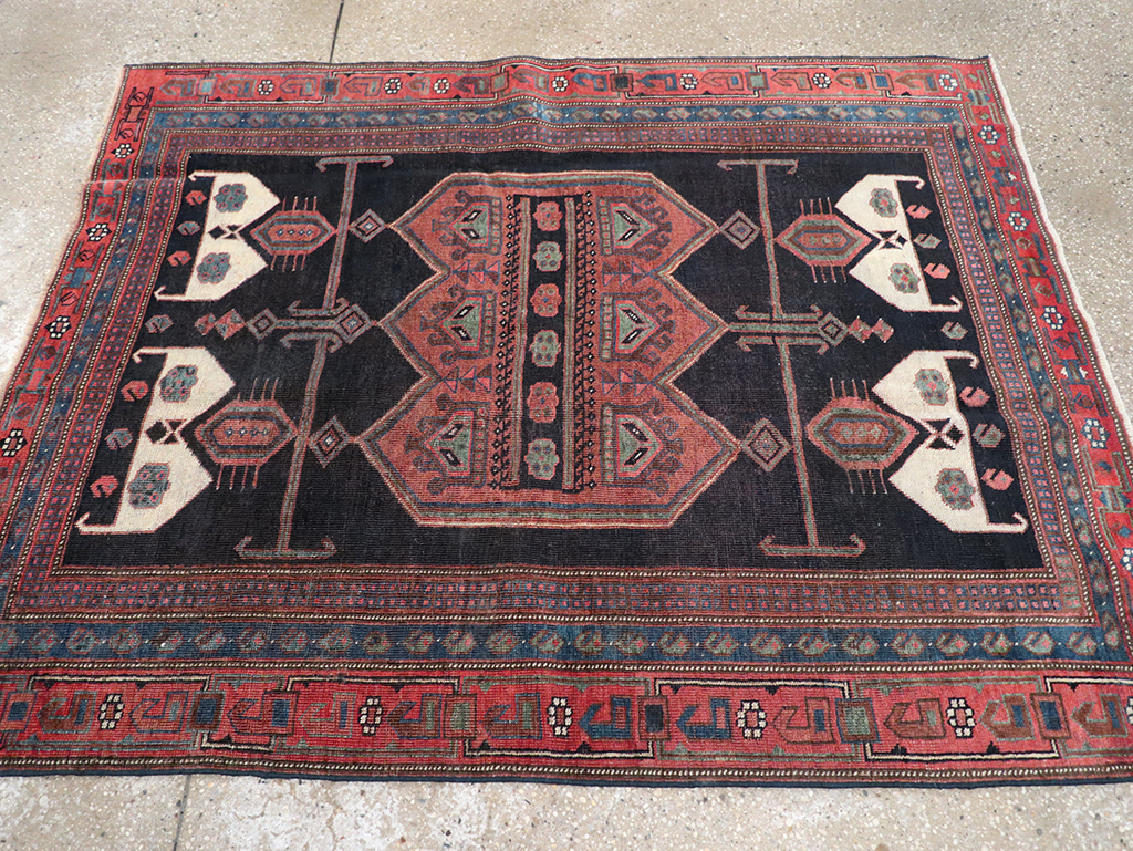 Antique Persian Afshar Accent Rug, No.26719 - Galerie Shabab