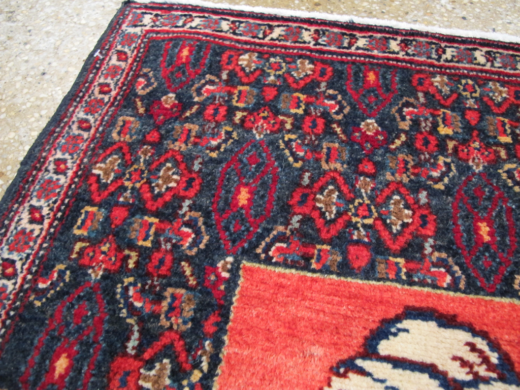 Vintage Persian Senneh Malayer Pictorial Rug, No.26728 - Galerie Shabab