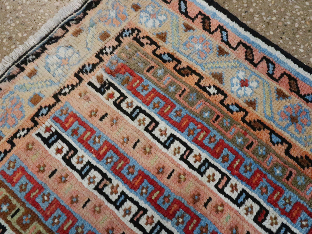 Vintage Persian Mahal Rug, No.26732 - Galerie Shabab