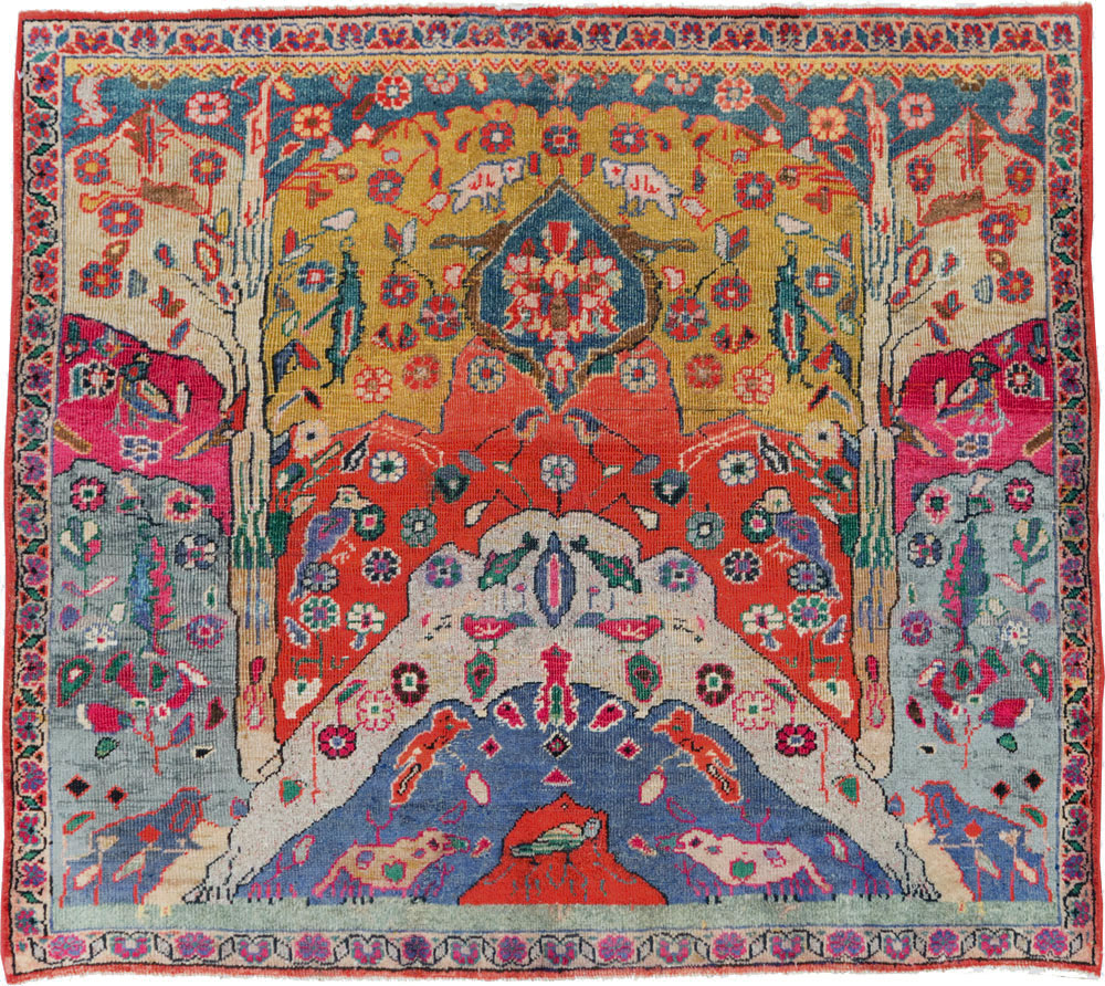 Vintage Persian Pictorial Tabriz Rug, No.26733 - Galerie Shabab