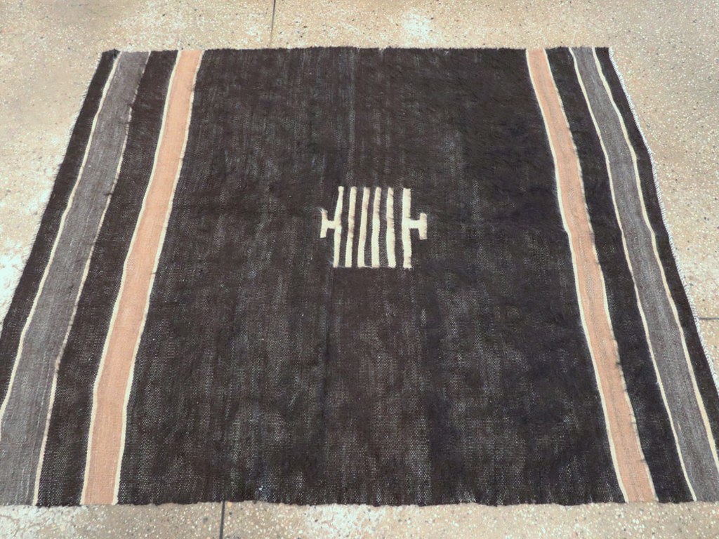 Vintage Turkish Mohair Accent Rug, No.26734 - Galerie Shabab