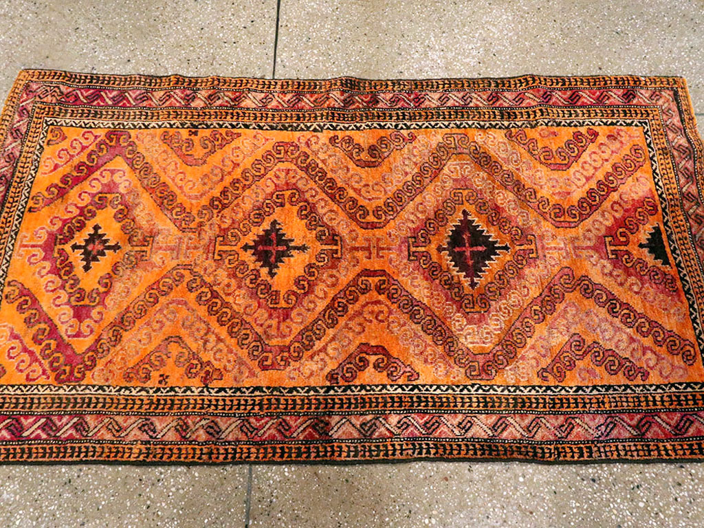 Vintage Persian Baluch Rug, No.26737 - Galerie Shabab