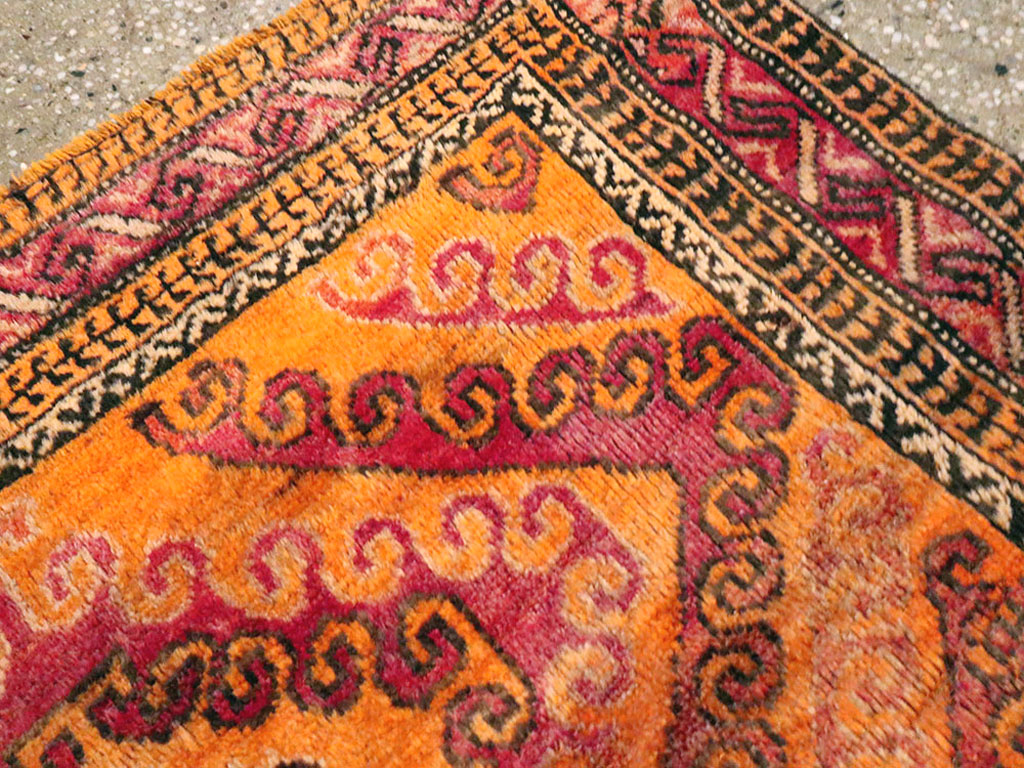 Vintage Persian Baluch Rug, No.26737 - Galerie Shabab