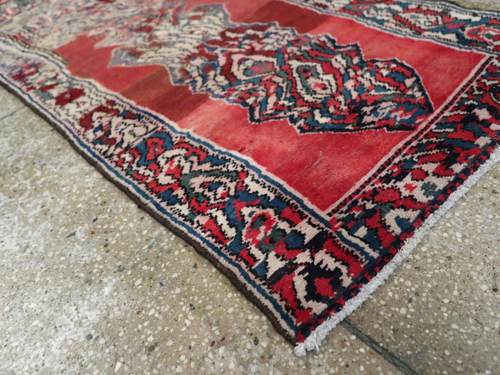 Vintage Persian Hamadan Rug, No.26739 - Galerie Shabab