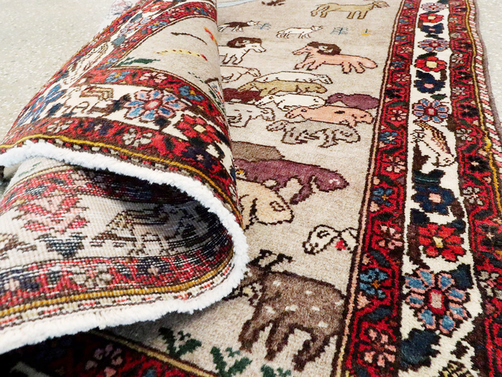 Vintage Persian Tabriz Pictorial Rug, No.26740 - Galerie Shabab