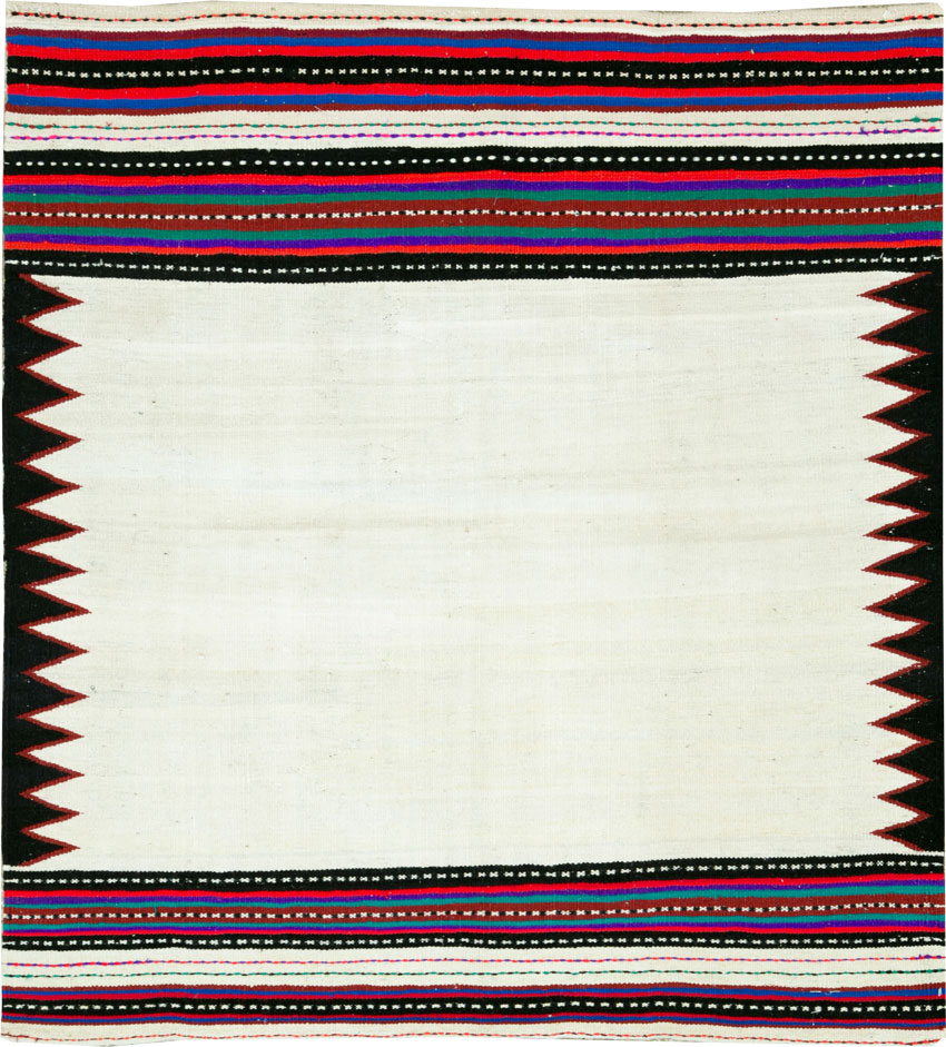 Vintage Persian Kilim Throw Rug, No.26747 - Galerie Shabab