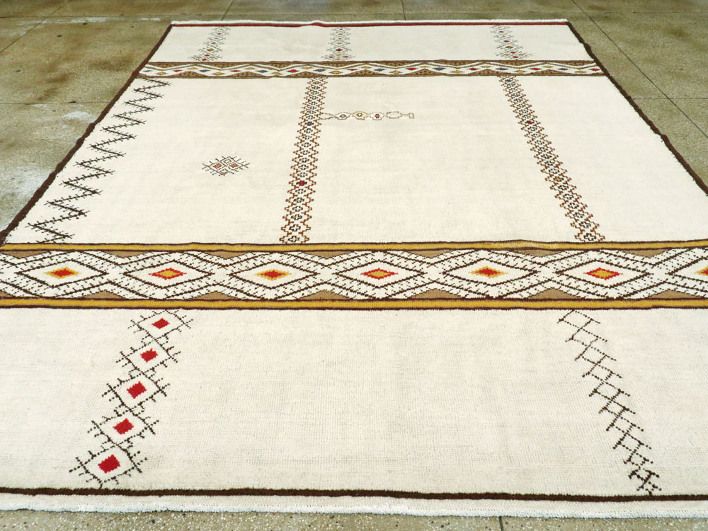 Vintage Moroccan Carpet, No.26756 - Galerie Shabab