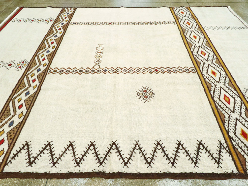 Vintage Moroccan Carpet, No.26756 - Galerie Shabab