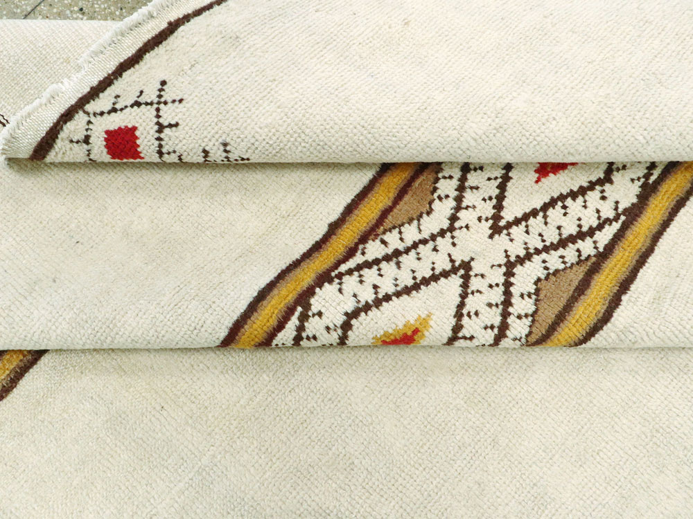 Vintage Moroccan Carpet, No.26756 - Galerie Shabab