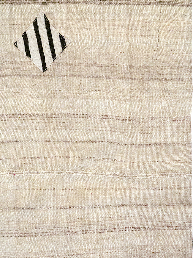 Vintage Persian Flatweave Kilim Accent Rug, No.26757 - Galerie Shabab