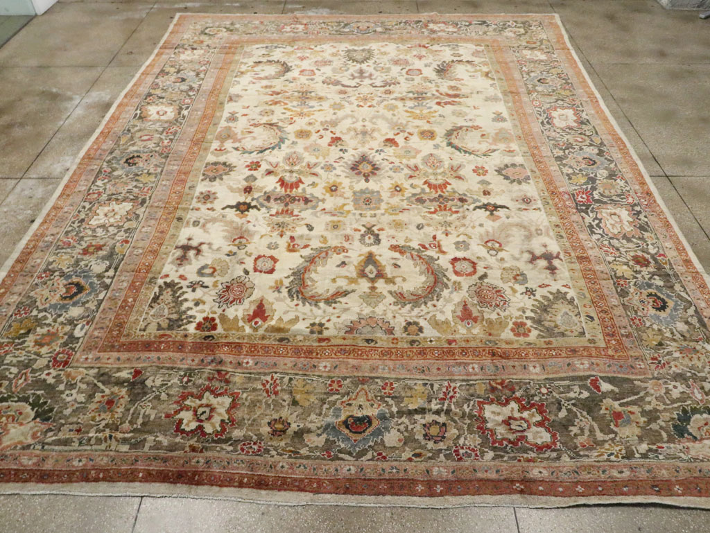 Antique Persian Sultanabad Large Carpet, No.26768 - Galerie Shabab
