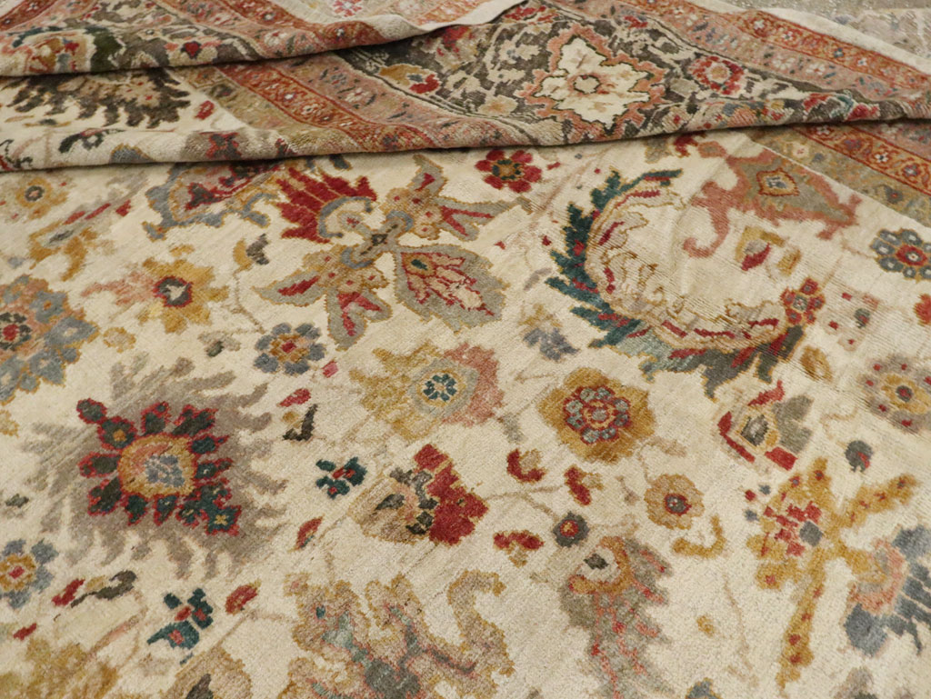 Antique Persian Sultanabad Large Carpet, No.26768 - Galerie Shabab
