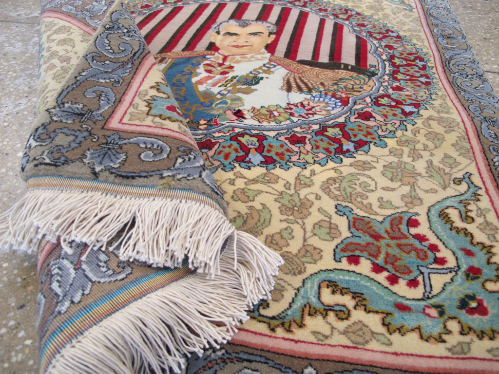 Vintage Persian Tabriz Pictorial Rug, No.26771 - Galerie Shabab