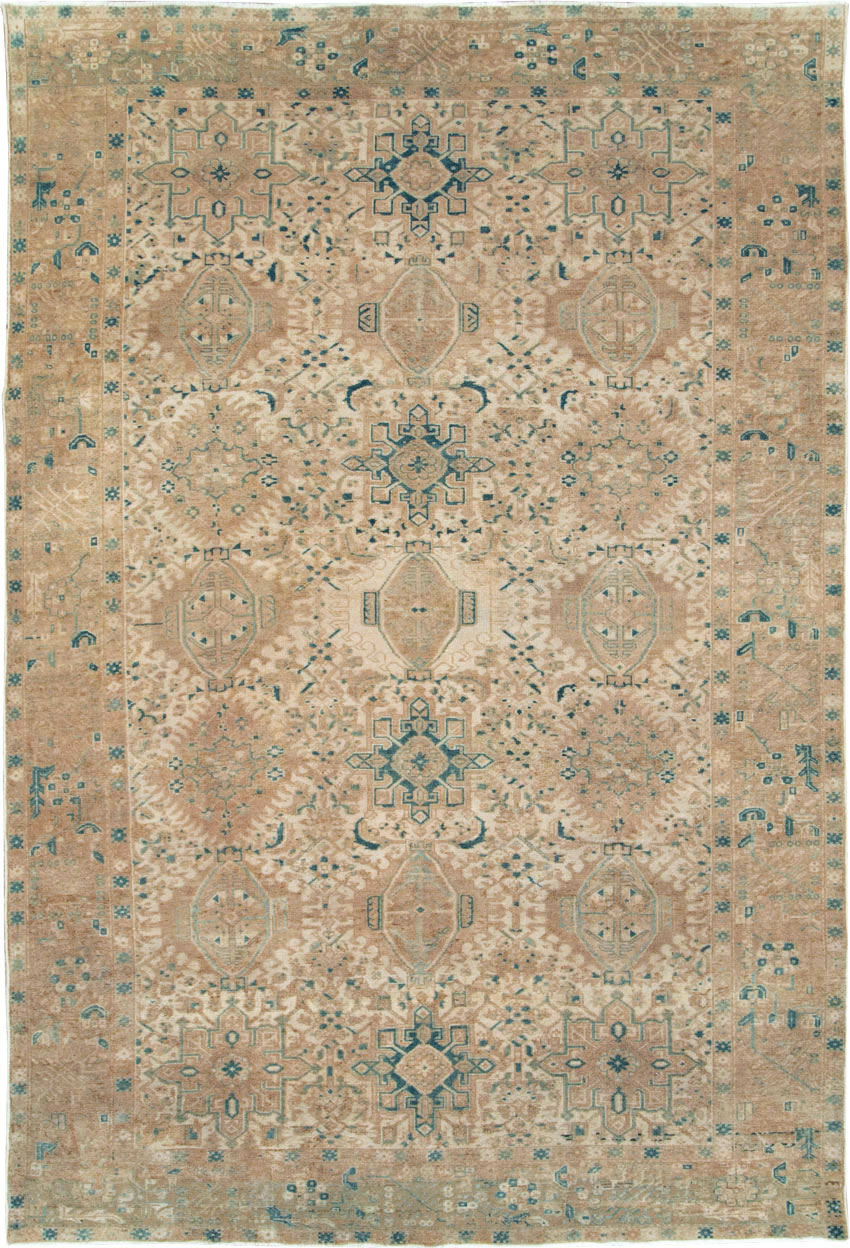 Vintage Persian Karajeh Small Room Size Carpet, No.26772 - Galerie Shabab