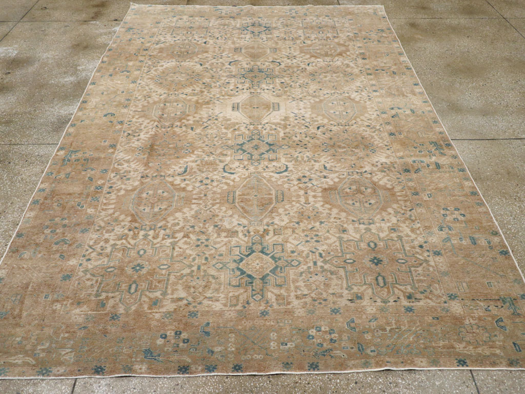 Vintage Persian Karajeh Small Room Size Carpet, No.26772 - Galerie Shabab