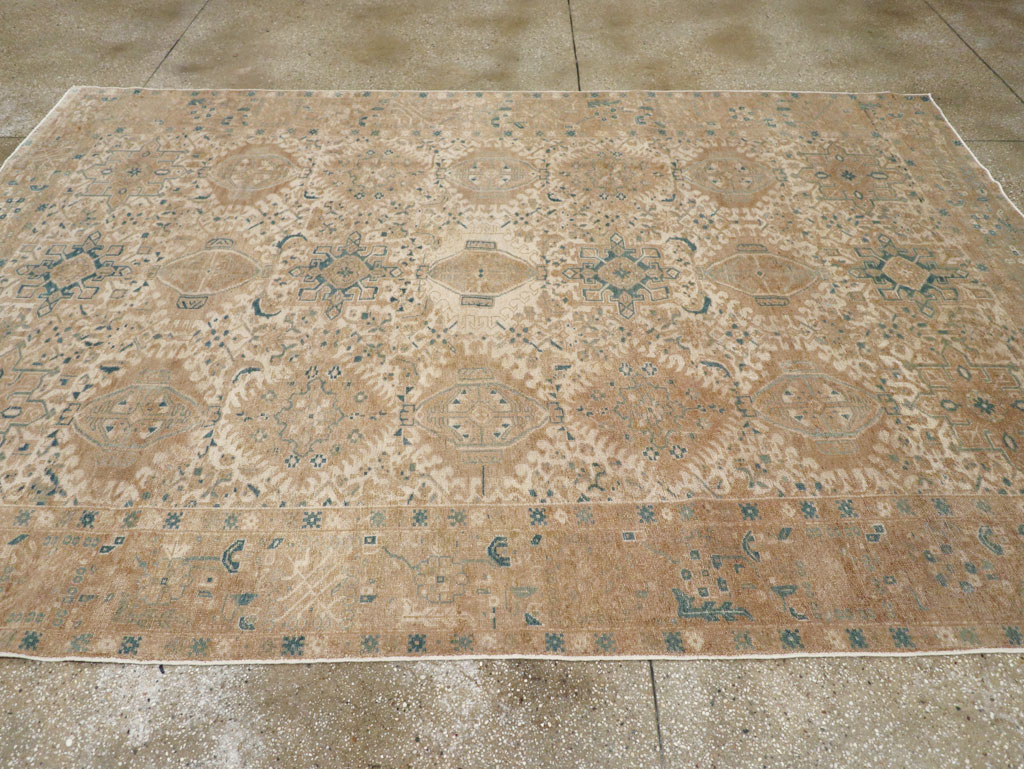 Vintage Persian Karajeh Small Room Size Carpet, No.26772 - Galerie Shabab