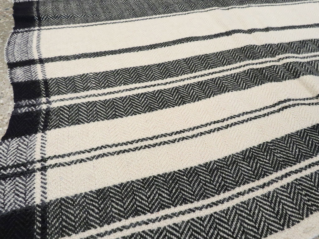 Vintage Persian Textile, No.26800 - Galerie Shabab