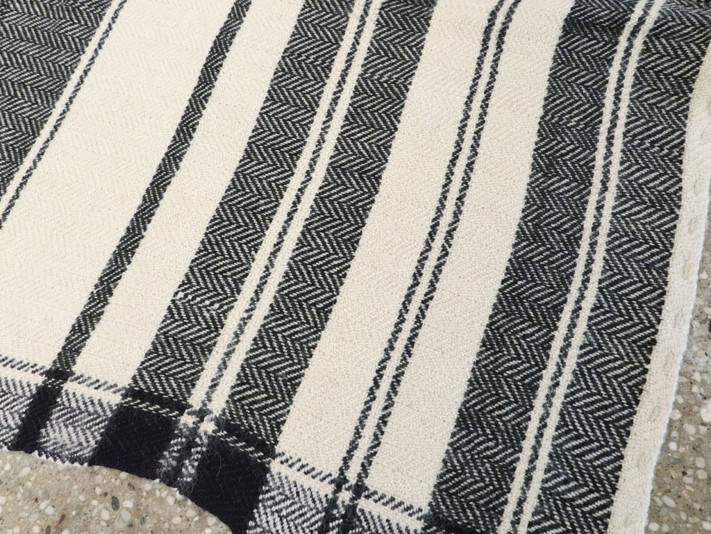 Vintage Persian Textile, No.26800 - Galerie Shabab