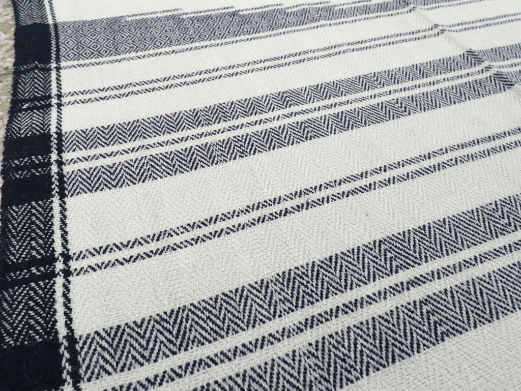 Vintage Persian Textile, No.26805 - Galerie Shabab