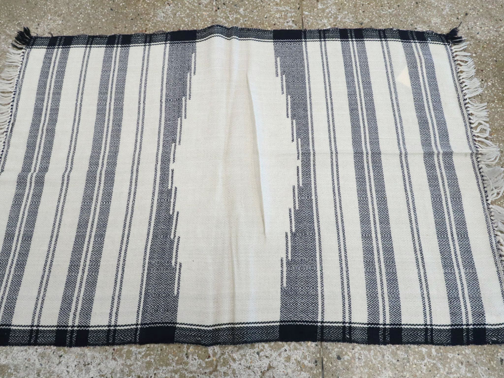 Vintage Persian Textile, No.26805 - Galerie Shabab