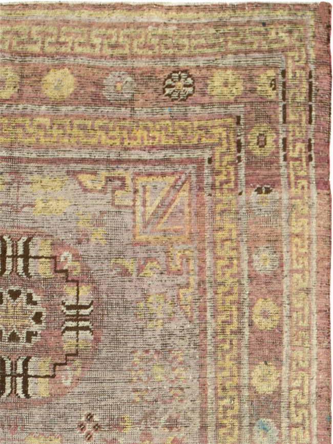 Antique East Turkestan Khotan Accent Rug, No.26818 - Galerie Shabab