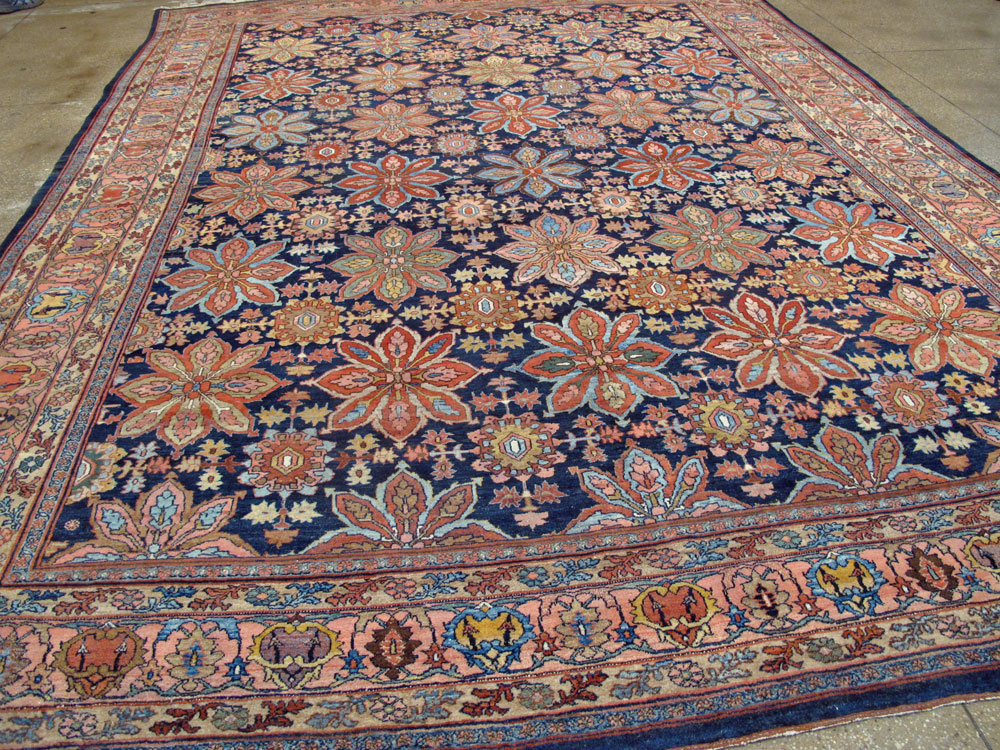 Antique Persian Bidjar Carpet, No.26820 - Galerie Shabab