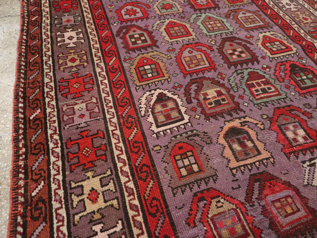 Antique Caucasian Accent Rug, No.26821 - Galerie Shabab