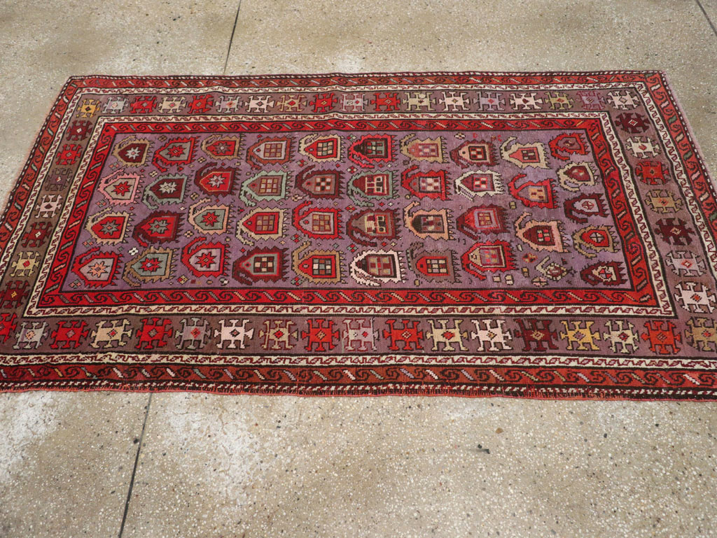 Antique Caucasian Accent Rug, No.26821 - Galerie Shabab