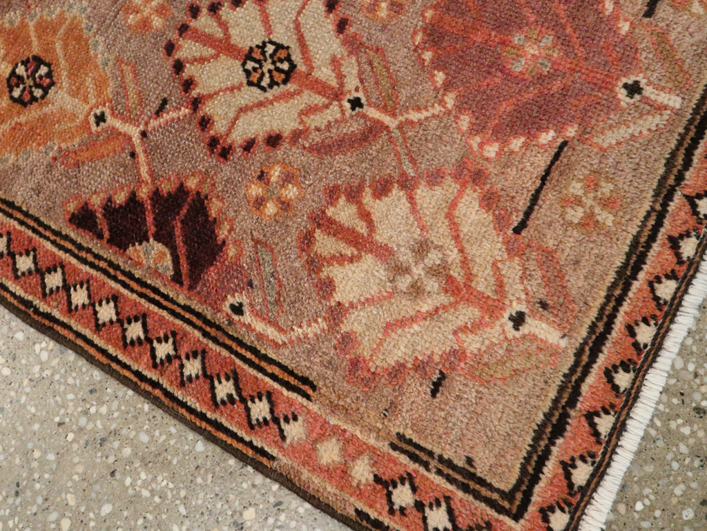 Vintage Persian Malayer Throw Rug, No.26828 - Galerie Shabab