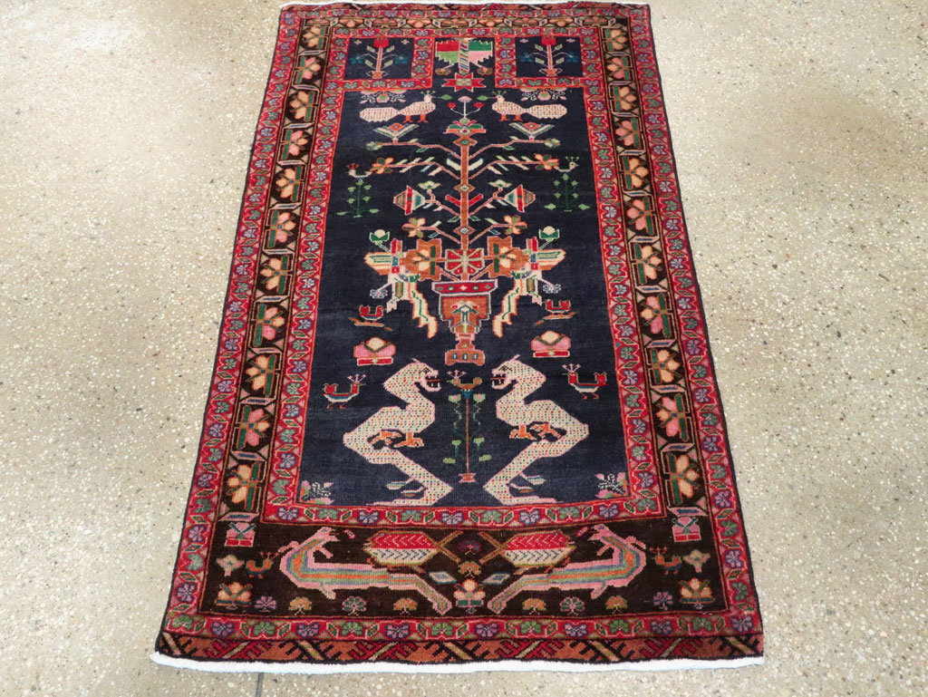 Vintage Persian Baluch Throw Rug, No.26829 - Galerie Shabab