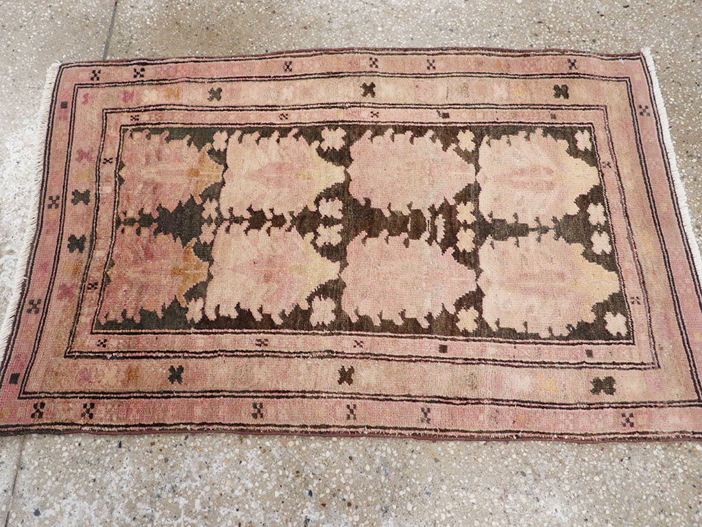Vintage Persian Ardabil Throw Rug, No.26831 - Galerie Shabab