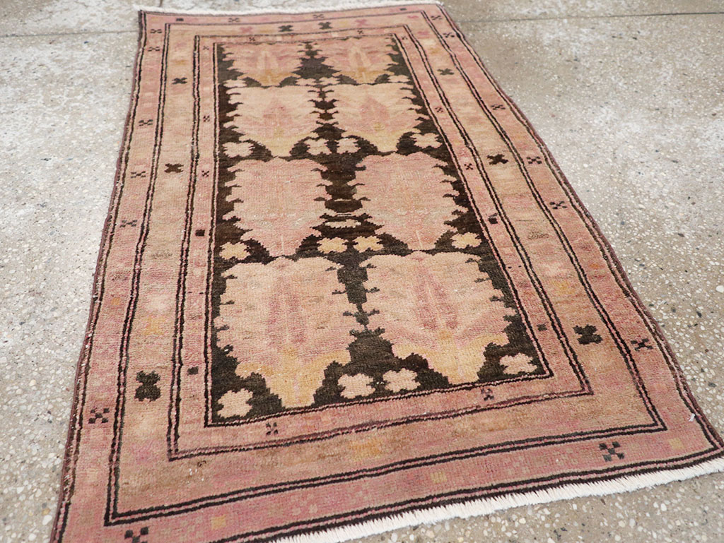 Vintage Persian Ardabil Throw Rug, No.26831 - Galerie Shabab
