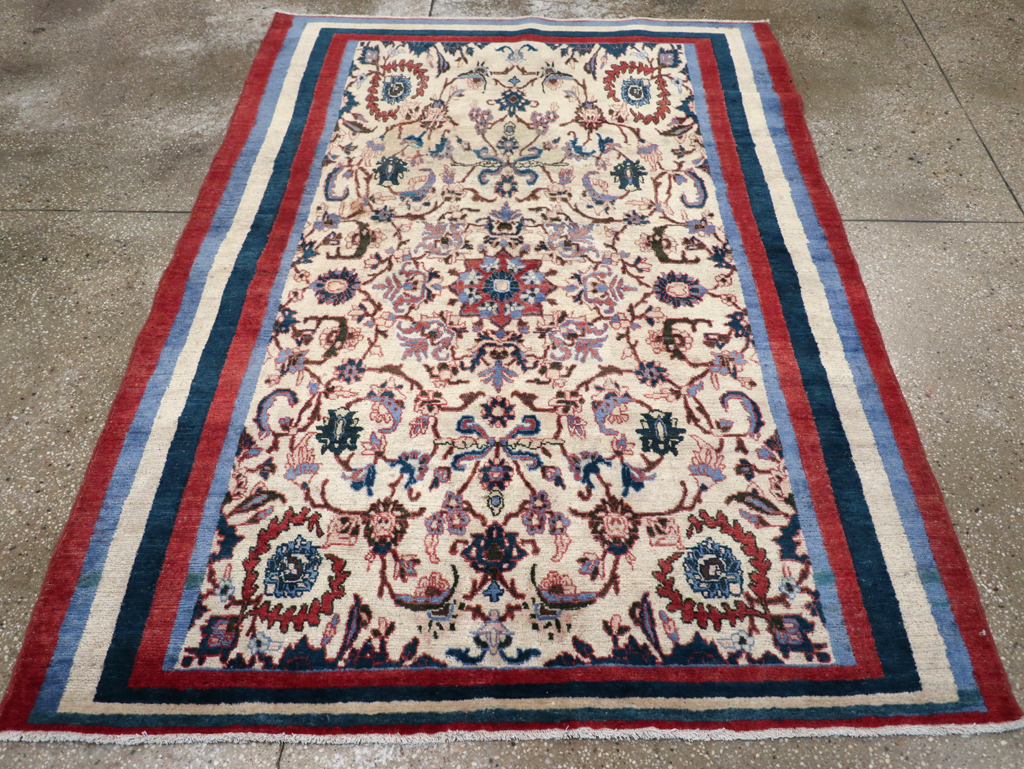 Vintage Persian Isfahan Accent Rug, No.26834 - Galerie Shabab