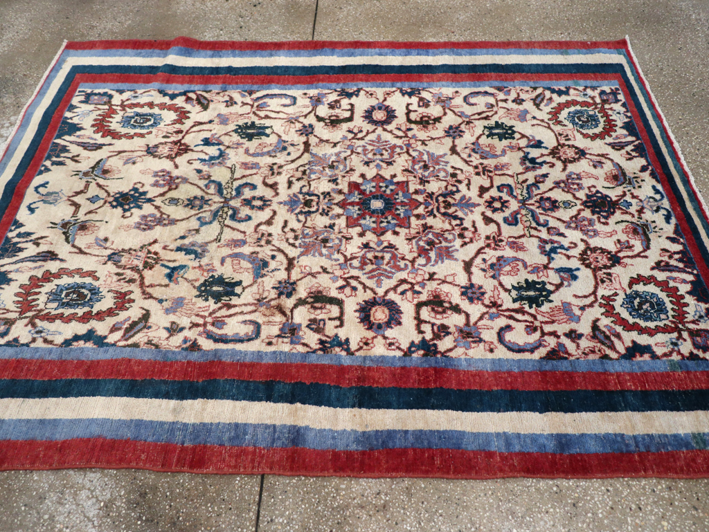 Vintage Persian Isfahan Accent Rug, No.26834 - Galerie Shabab